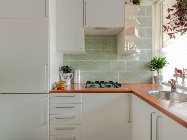 Krabbendijkestraat 377, Rotterdam