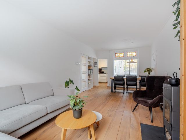 Joh. Kraaijeveldstraat 8, Sliedrecht