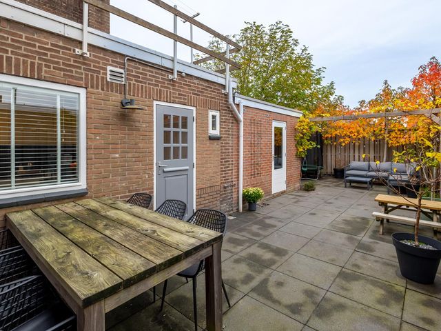 Joh. Kraaijeveldstraat 8, Sliedrecht