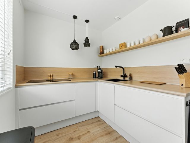 Zwanebloem 53, Alblasserdam