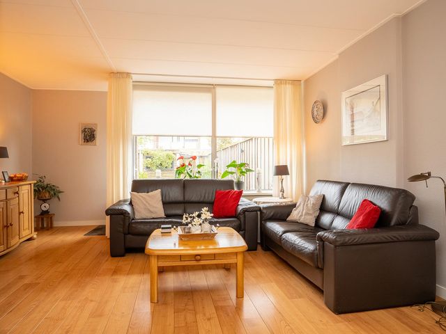 Albert Cuypstraat 9, Enschede