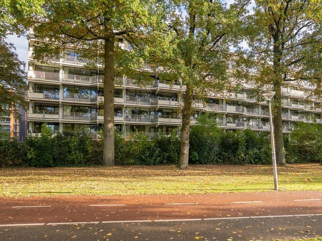 Marthalaan 2 605, Enschede