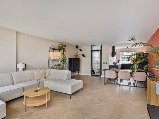 Stevenshofdreef 111, Leiden