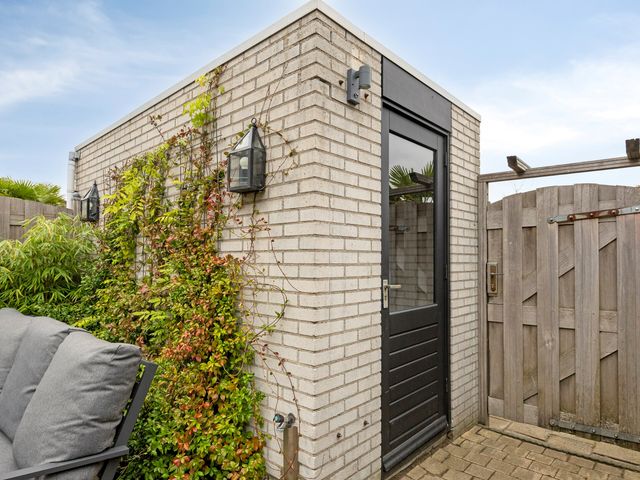 Stevenshofdreef 111, Leiden