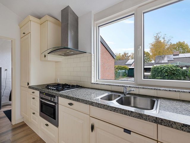 Doemakkers 16, Oosterhesselen