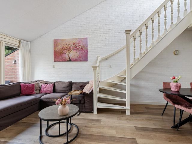 Doemakkers 16, Oosterhesselen