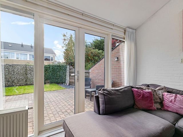 Doemakkers 16, Oosterhesselen