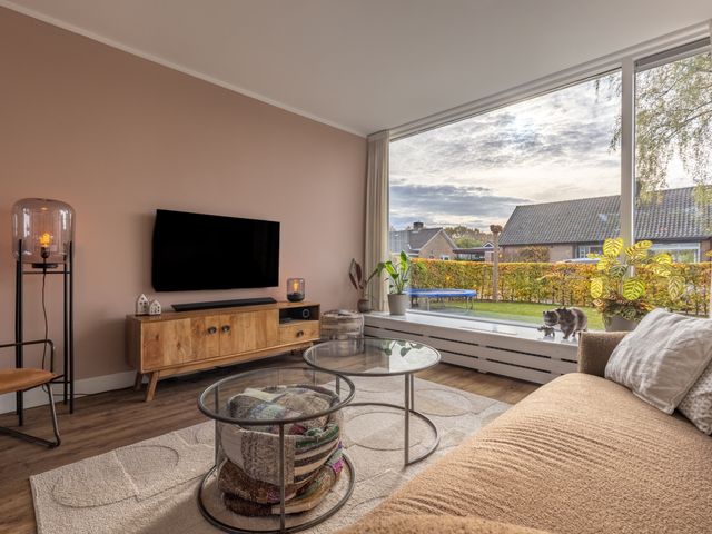 Meester G. Vixseboxsestraat 33, Holten