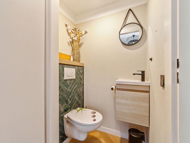 Olgaland 26, Den Haag