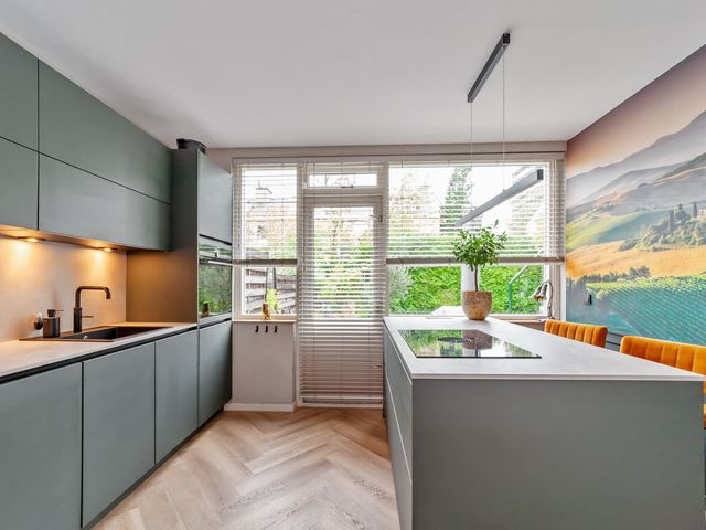 Olgaland 26, Den Haag