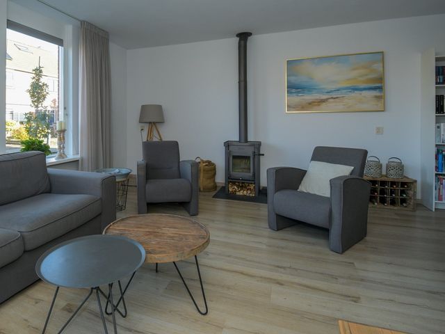 Hooizolder 146, Drachten