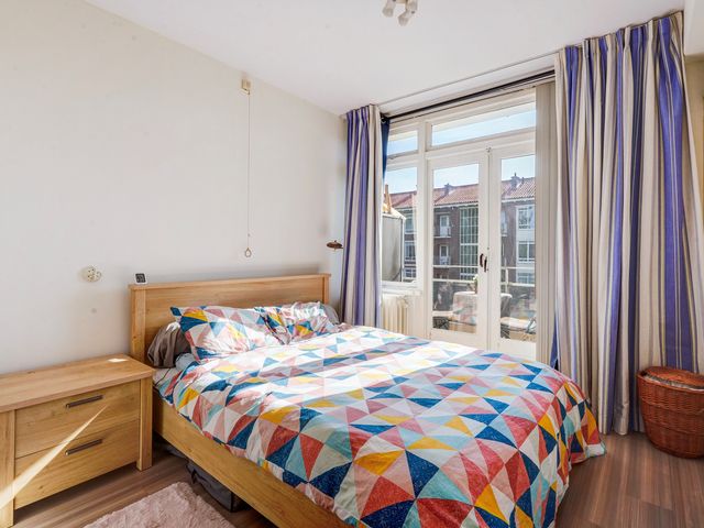 Louis Couperusstraat 23, Voorburg