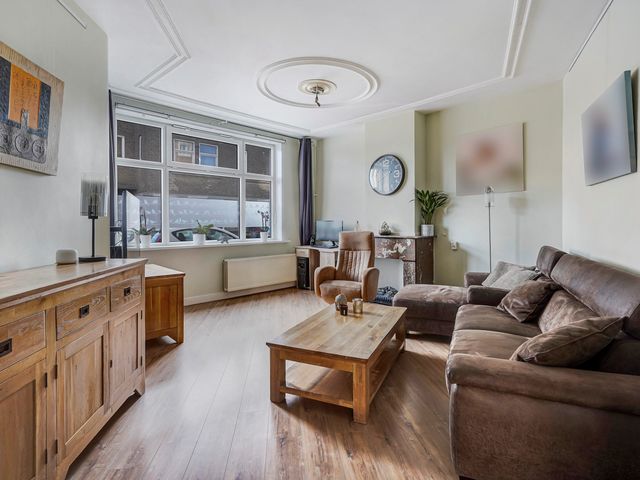 Uddelstraat 157, Den Haag