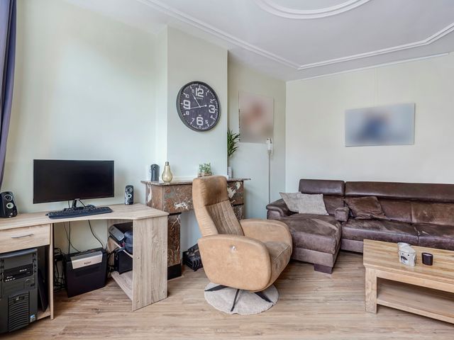 Uddelstraat 157, Den Haag