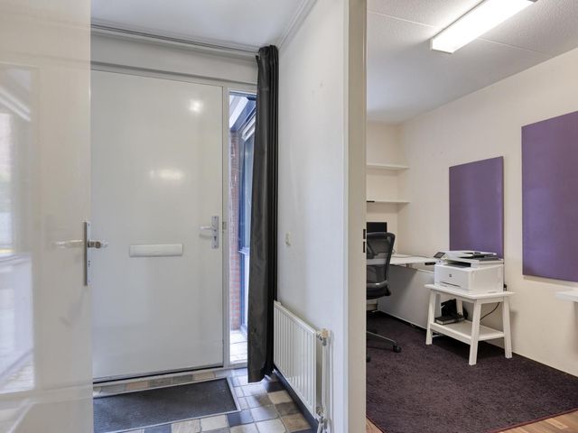 Dunantstraat 10, Roosendaal