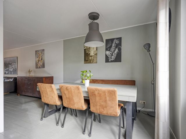 Dunantstraat 10, Roosendaal