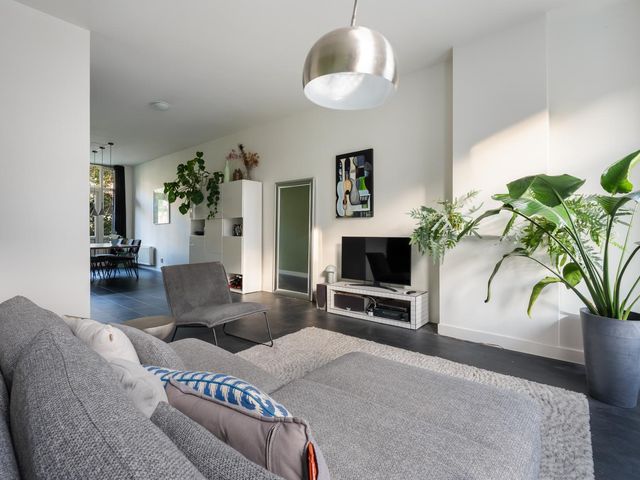 Van Oosterzeestraat 29B, Rotterdam