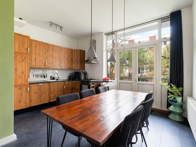 Van Oosterzeestraat 29B, Rotterdam