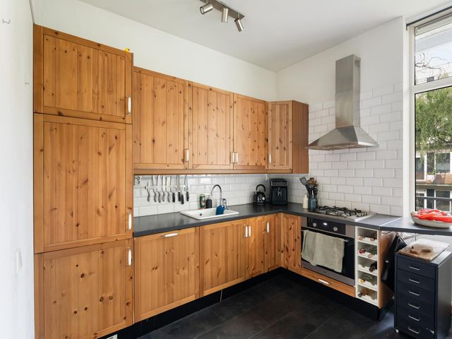 Van Oosterzeestraat 29B, Rotterdam