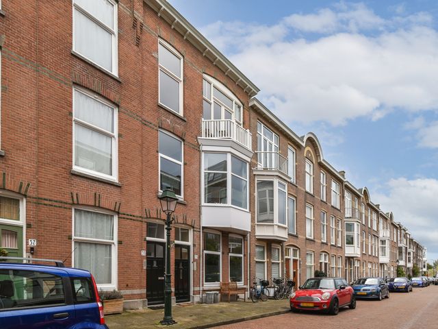 Blois van Treslongstraat 35, Den Haag