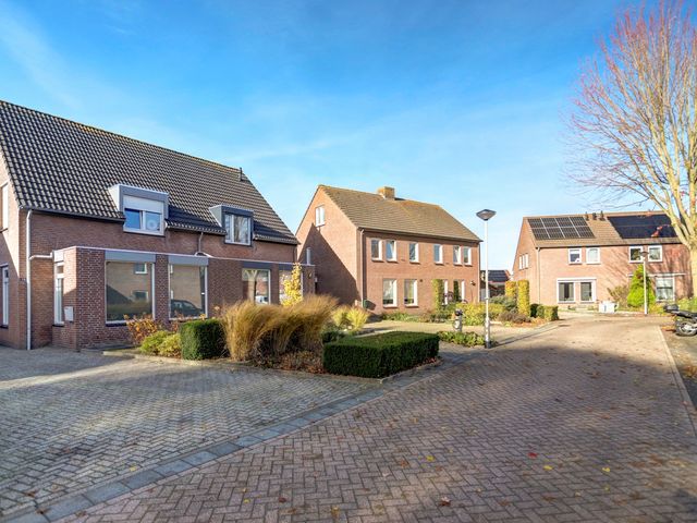 Woltersstraat 26, Neerkant