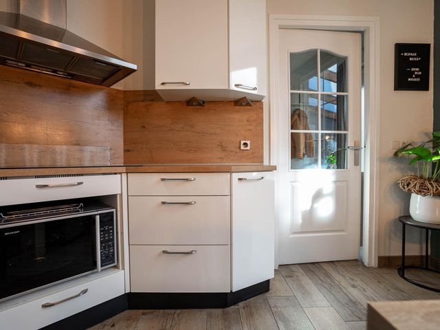 Duinroosstraat 4, Bakel