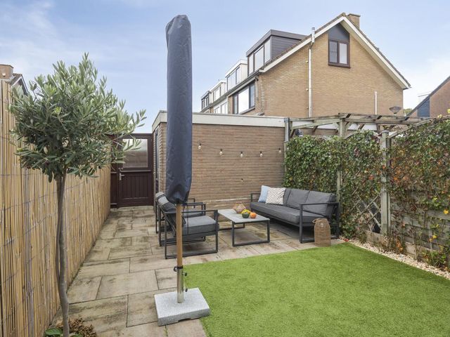 Kastanjelaan 28, Bleiswijk