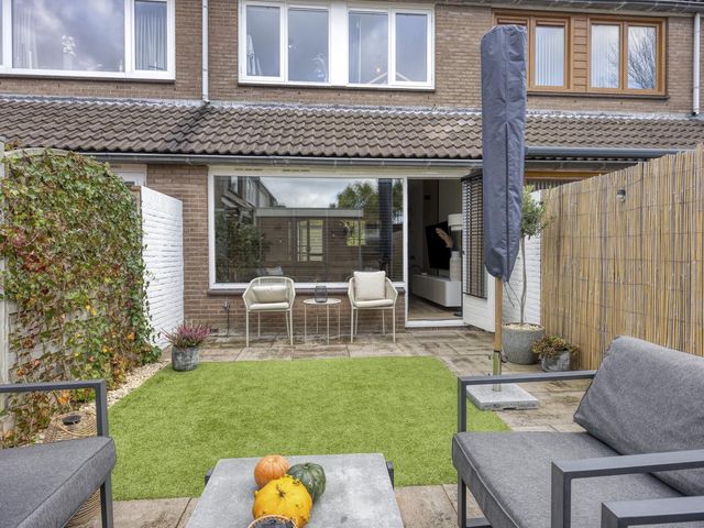 Kastanjelaan 28, Bleiswijk