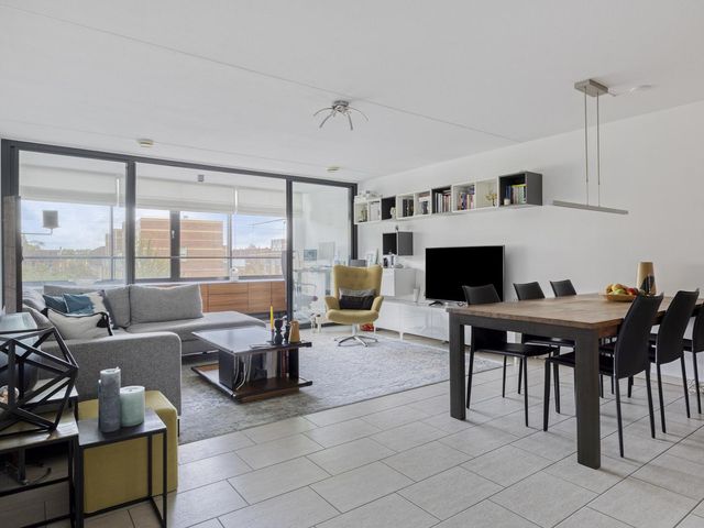 Oostzeedijk 294A, Rotterdam