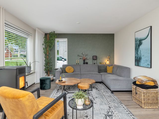 De Lange Streek 44, Swifterbant