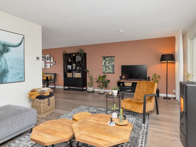 De Lange Streek 44, Swifterbant