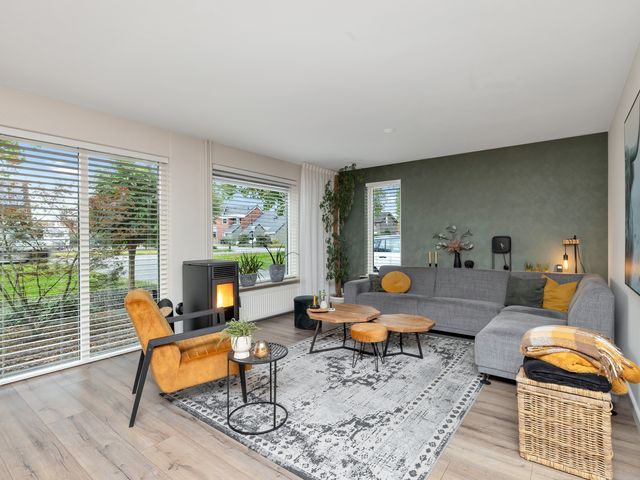 De Lange Streek 44, Swifterbant