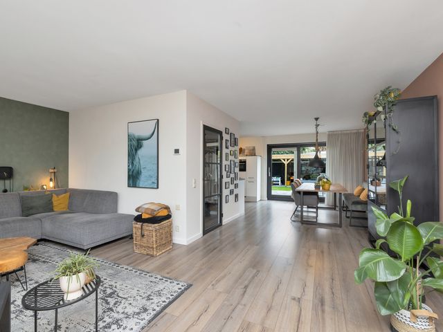 De Lange Streek 44, Swifterbant