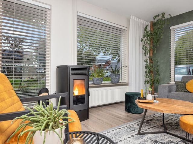 De Lange Streek 44, Swifterbant