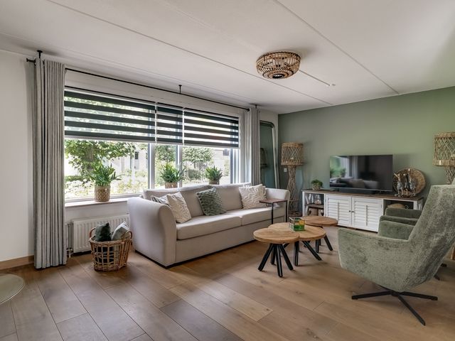 Treebord 4, Enkhuizen