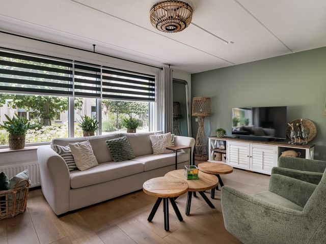 Treebord 4, Enkhuizen