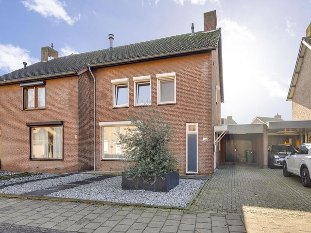 Leeuwebekstraat 54, Ospel