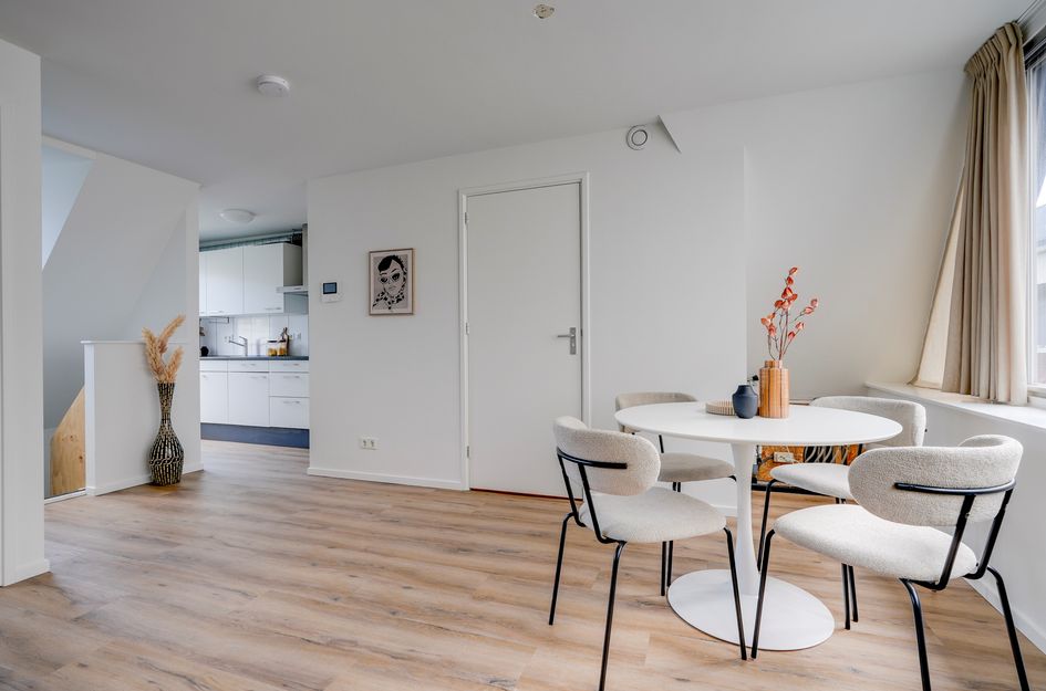 Achter Clarenburg 53