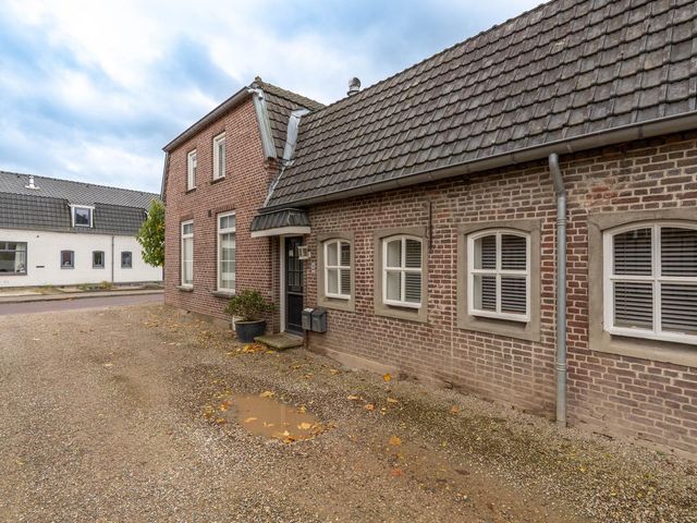 Spoorstraat 58, Vierlingsbeek