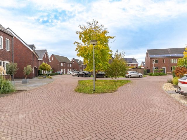 d'n Hof 45, Overloon