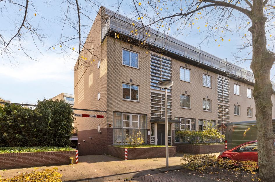 Louise Henriëttestraat 2B