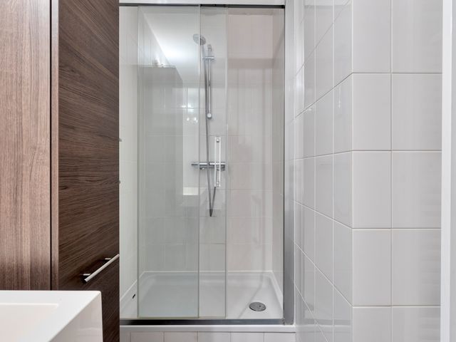 Louise Henriëttestraat 2B, Den Haag