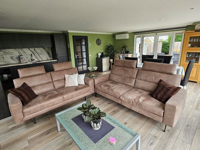 Achterzeedijk 1A42, Barendrecht