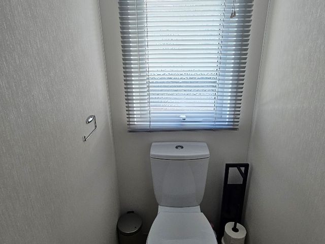 Achterzeedijk 1A154, Barendrecht