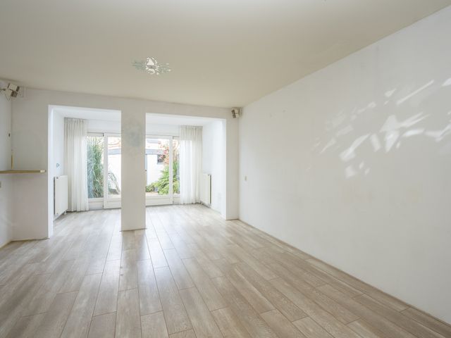 Beatrixlaan 107, Den Burg