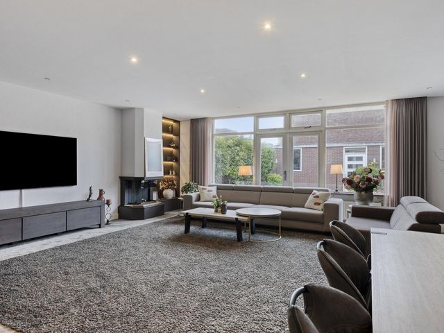 Ouverturelaan 12, Krimpen Aan Den IJssel