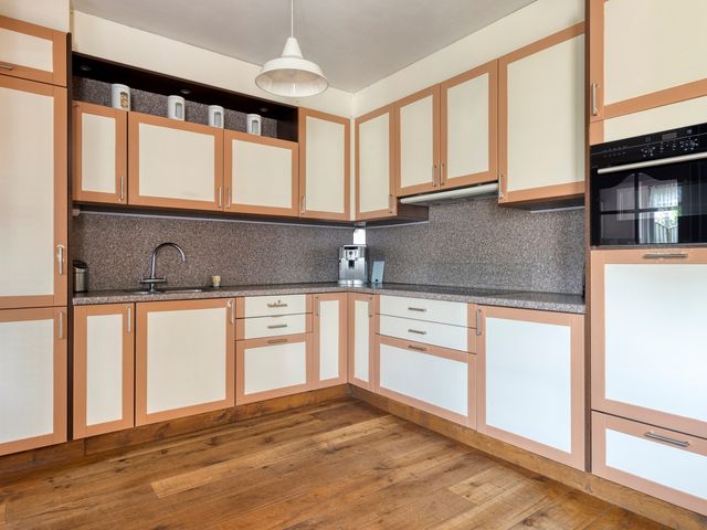 Akkerstraat 1, Genderen