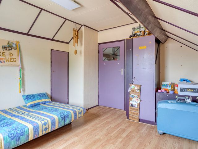 Akkerstraat 1, Genderen