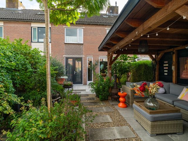 Van Hogendorpstraat 13, Almkerk