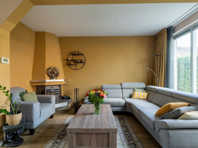 Van Hogendorpstraat 13, Almkerk